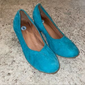 Jeffrey Campbell CYNDI Turquoise Blue Suede Block Heels. 9M